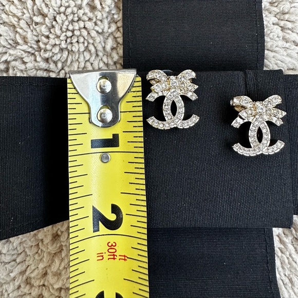 ** SOLD ** Chanel Earrings - Picture 9 of 12